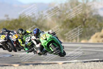 media/Dec-07-2025-CVMA (Sun) [[3e7d2de5dc]]/Race 12- Formula 40 MW and LW/